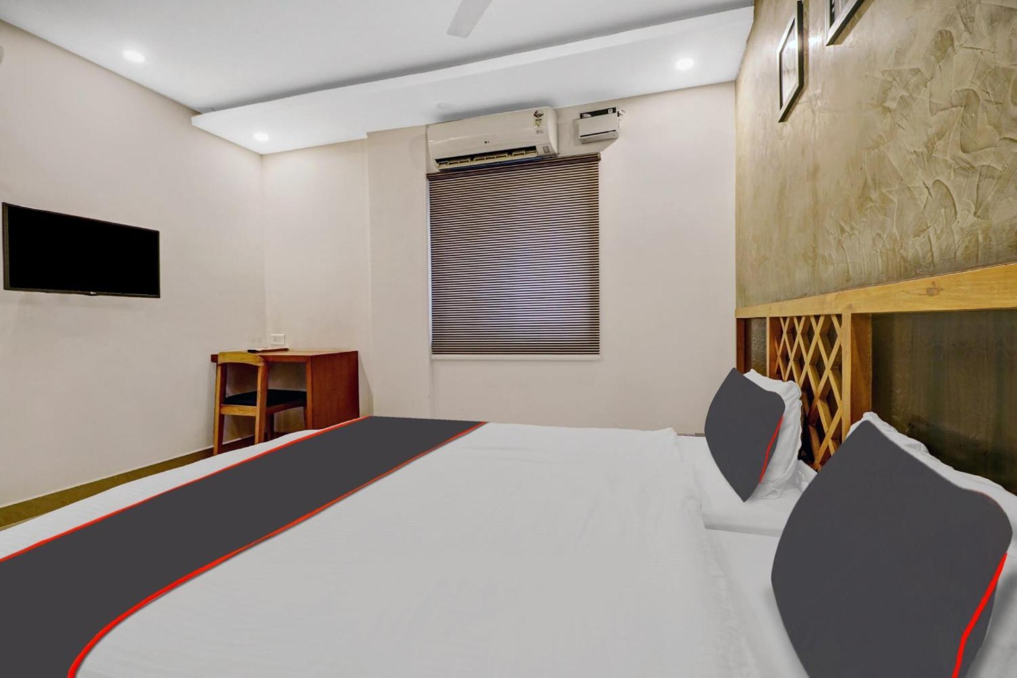 Super Collection O Manasi Residency Hotel Bangalore Buitenkant foto