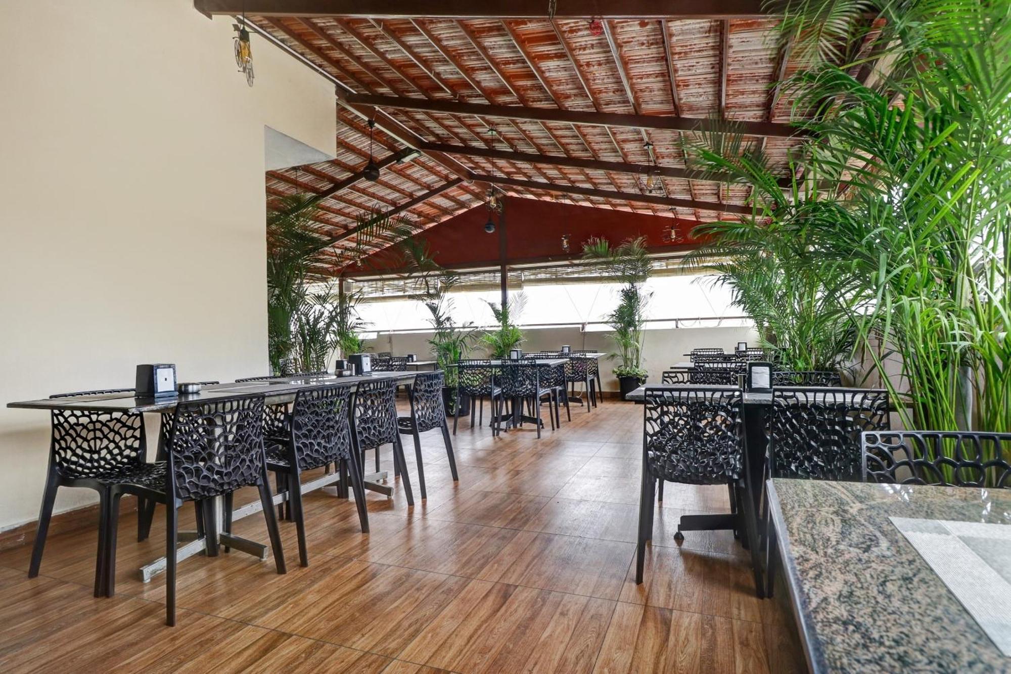 Super Collection O Manasi Residency Hotel Bangalore Buitenkant foto