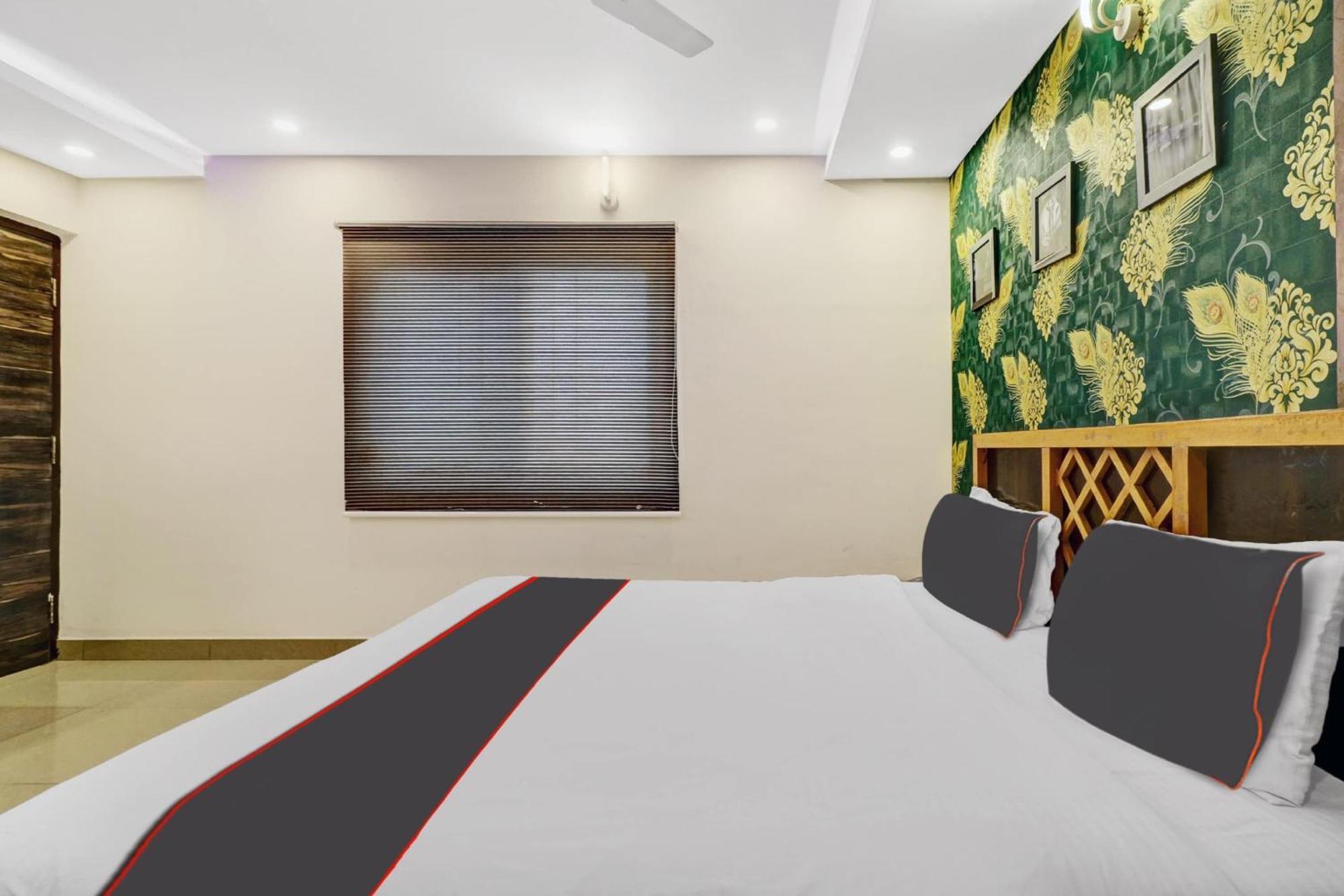 Super Collection O Manasi Residency Hotel Bangalore Buitenkant foto