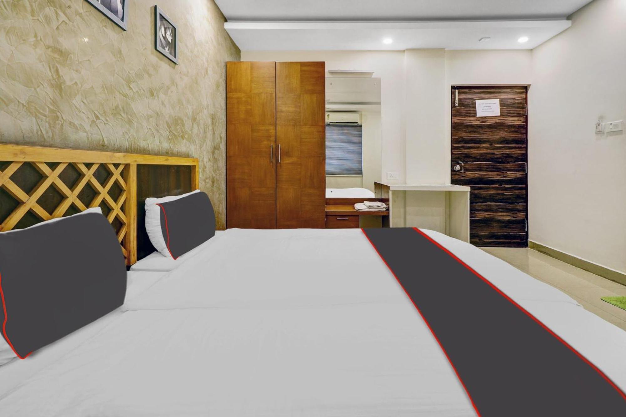 Super Collection O Manasi Residency Hotel Bangalore Buitenkant foto
